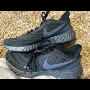 Women’s Nike reflective running shoes